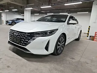 Nissan Sylphy 2023 купить из Китая, цена 1 931 000 ₽ — Suifenhe Auto