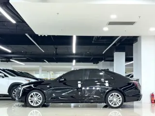 Cadillac CT4 2024 купить из Китая, цена 3 143 000 ₽ — Suifenhe Auto