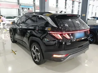 Hyundai Tucson 2024 купить из Китая, цена 3 111 000 ₽ — Suifenhe Auto