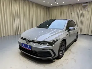 Volkswagen Golf 2023 купить из Китая, цена 2 226 000 ₽ — Suifenhe Auto