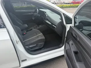 Volkswagen Golf 2023 купить из Китая, цена 2 042 000 ₽ — Suifenhe Auto