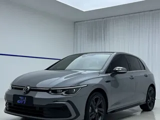 Volkswagen Golf 2022 купить из Китая, цена 1 923 000 ₽ — Suifenhe Auto