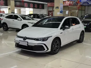 Volkswagen Golf 2023 купить из Китая, цена 2 082 000 ₽ — Suifenhe Auto