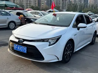 Toyota Levin 2023 купить из Китая, цена 1 523 000 ₽ — Suifenhe Auto