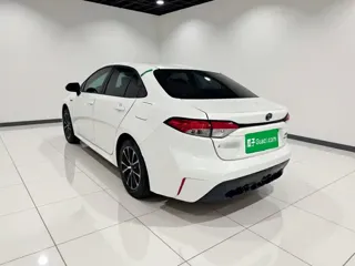 Toyota Levin 2024 купить из Китая, цена 1 684 000 ₽ — Suifenhe Auto