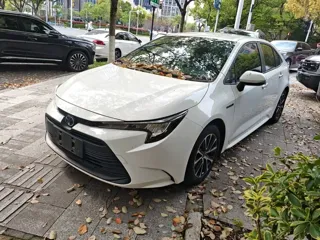 Toyota Levin 2023 купить из Китая, цена 1 697 000 ₽ — Suifenhe Auto