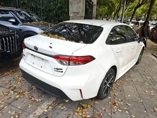 Toyota Levin 2023 купить из Китая, цена 1 697 000 ₽ — Suifenhe Auto