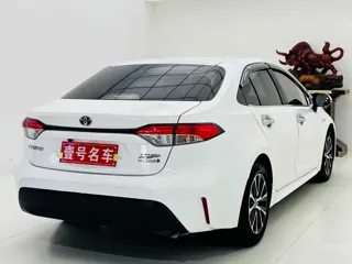 Toyota Levin 2024 купить из Китая, цена 1 813 000 ₽ — Suifenhe Auto