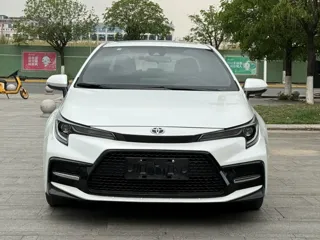 Toyota Levin 2023 купить из Китая, цена 1 628 000 ₽ — Suifenhe Auto