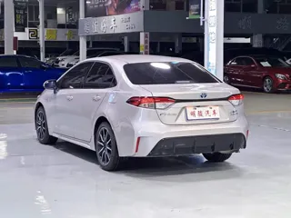Toyota Levin 2024 купить из Китая, цена 1 929 000 ₽ — Suifenhe Auto