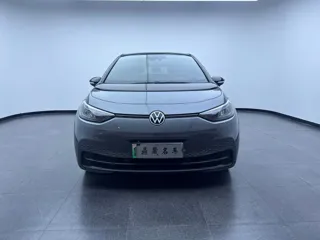 Volkswagen ID.3 2023 купить из Китая, цена 1 788 000 ₽ — Suifenhe Auto