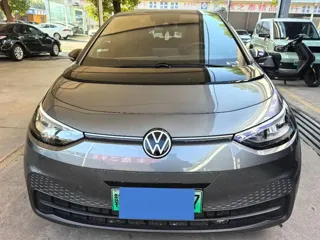 Volkswagen ID.3 2023 купить из Китая, цена 1 852 000 ₽ — Suifenhe Auto