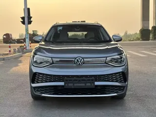 Volkswagen ID.6 X 2023 купить из Китая, цена 4 512 000 ₽ — Suifenhe Auto