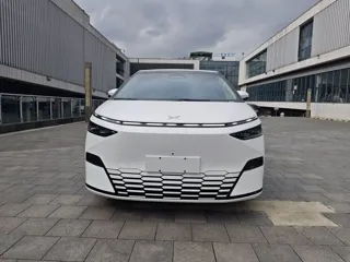 Xpeng X9 2024 купить из Китая, цена 7 861 000 ₽ — Suifenhe Auto