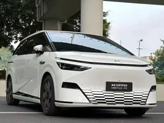 Xpeng X9 2024 купить из Китая, цена 7 876 000 ₽ — Suifenhe Auto
