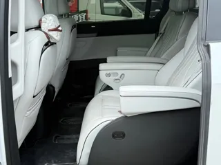 Xpeng X9 2024 купить из Китая, цена 7 876 000 ₽ — Suifenhe Auto