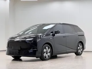 Xpeng X9 2024 купить из Китая, цена 7 898 000 ₽ — Suifenhe Auto