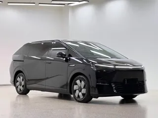 Xpeng X9 2024 купить из Китая, цена 7 898 000 ₽ — Suifenhe Auto