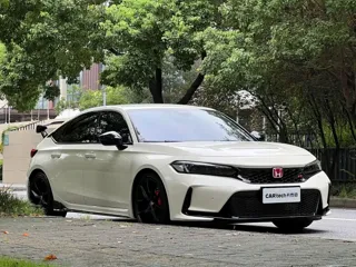 Honda Civic 2026 купить из Китая, цена 7 880 000 ₽ — Suifenhe Auto