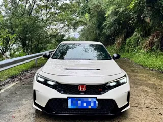 Honda Civic 2025 купить из Китая, цена 6 476 000 ₽ — Suifenhe Auto