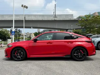 Honda Civic 2024 купить из Китая, цена 7 295 000 ₽ — Suifenhe Auto