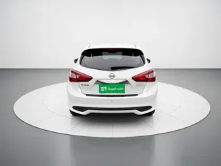 Nissan Tiida 2021 купить из Китая, цена 1 544 000 ₽ — Suifenhe Auto