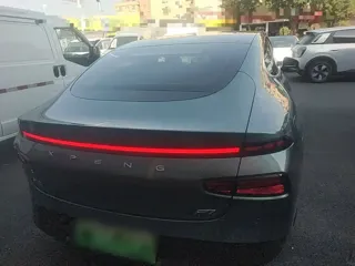 Xpeng P7 2023 купить из Китая, цена 4 798 000 ₽ — Suifenhe Auto
