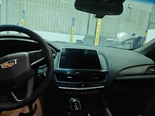 Cadillac CT5 2024 купить из Китая, цена 4 424 000 ₽ — Suifenhe Auto