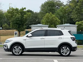 Volkswagen T-Cross 2020 купить из Китая, цена 1 373 000 ₽ — Suifenhe Auto