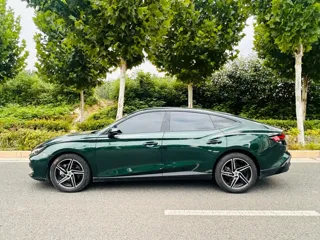MG 7 2024 купить из Китая, цена 2 475 000 ₽ — Suifenhe Auto