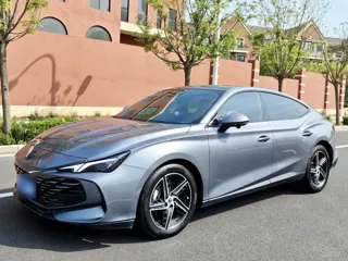 MG 7 2024 купить из Китая, цена 2 753 000 ₽ — Suifenhe Auto