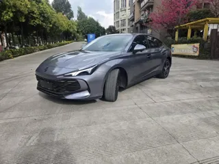 MG 7 2024 купить из Китая, цена 2 598 000 ₽ — Suifenhe Auto