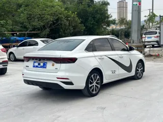 Geely Emgrand 2023 купить из Китая, цена 1 166 000 ₽ — Suifenhe Auto