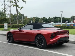 MG Cyberster 2023 купить из Китая, цена 6 128 000 ₽ — Suifenhe Auto