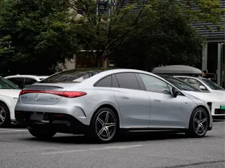 Mercedes-Benz AMG EQE 2025 купить из Китая, цена 9 728 000 ₽ — Suifenhe Auto