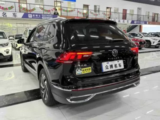 Volkswagen Tiguan 2024 купить из Китая, цена 3 272 000 ₽ — Suifenhe Auto
