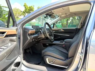 Xpeng P5 2023 купить из Китая, цена 3 237 000 ₽ — Suifenhe Auto