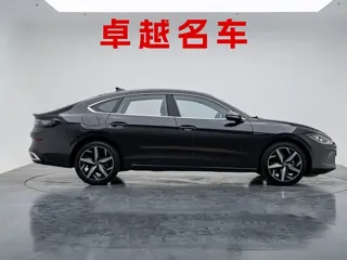 Volkswagen Lamando 2023 купить из Китая, цена 1 699 000 ₽ — Suifenhe Auto