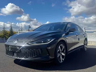 Volkswagen Lamando 2023 купить из Китая, цена 1 869 000 ₽ — Suifenhe Auto