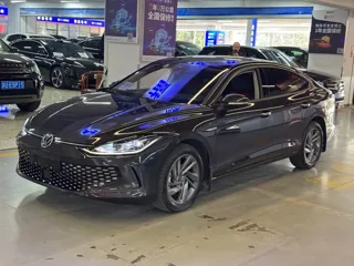 Volkswagen Lamando 2023 купить из Китая, цена 1 636 000 ₽ — Suifenhe Auto