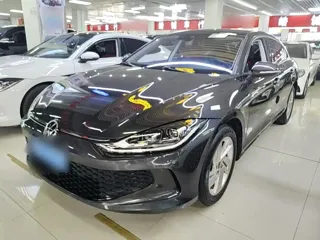 Volkswagen Lamando 2023 купить из Китая, цена 1 692 000 ₽ — Suifenhe Auto