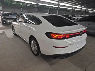 Volkswagen Lamando 2023 купить из Китая, цена 1 656 000 ₽ — Suifenhe Auto
