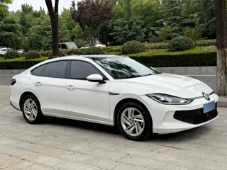 Volkswagen Lamando 2023 купить из Китая, цена 1 535 000 ₽ — Suifenhe Auto