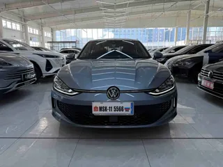 Volkswagen Lamando 2023 купить из Китая, цена 1 952 000 ₽ — Suifenhe Auto