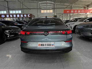 Volkswagen Lamando 2023 купить из Китая, цена 1 952 000 ₽ — Suifenhe Auto