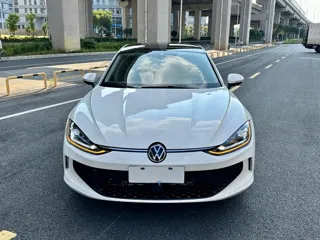 Volkswagen Lamando 2023 купить из Китая, цена 1 321 000 ₽ — Suifenhe Auto
