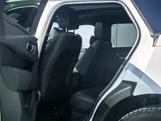 Land Rover Range Rover Velar 2024 купить из Китая, цена 6 444 000 ₽ — Suifenhe Auto