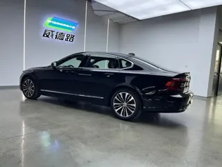 Volvo S90 2024 купить из Китая, цена 4 803 000 ₽ — Suifenhe Auto
