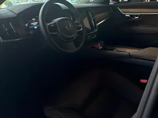 Volvo S90 2024 купить из Китая, цена 4 315 000 ₽ — Suifenhe Auto