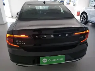 Volvo S90 2024 купить из Китая, цена 4 923 000 ₽ — Suifenhe Auto